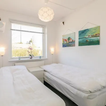 Two-bedroom In * Neksø